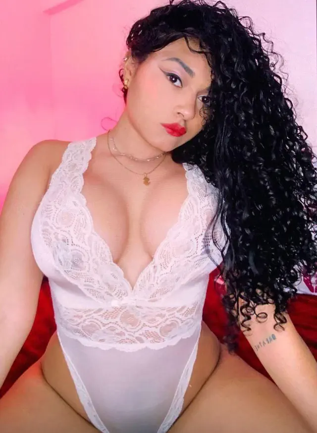 escort-media-2868e750-656c-49d6-ba55-1fd63f34f3ad
