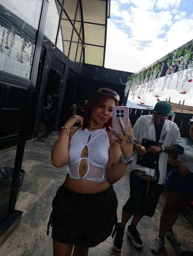 escort-media-28c3b246-d0ea-4a29-983b-6b7d8ca2d03d