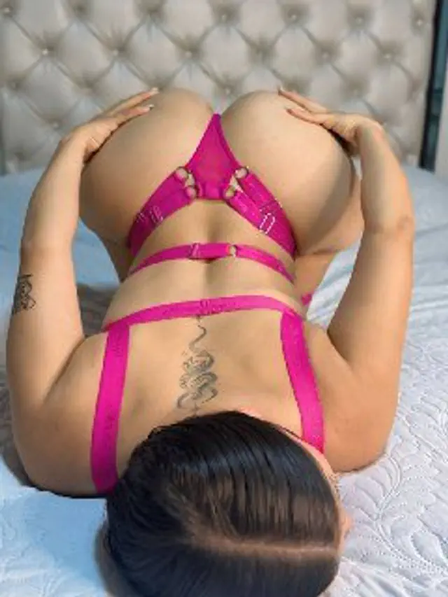 escort-media-28f2058c-cbf0-4480-9569-7aa6946375eb