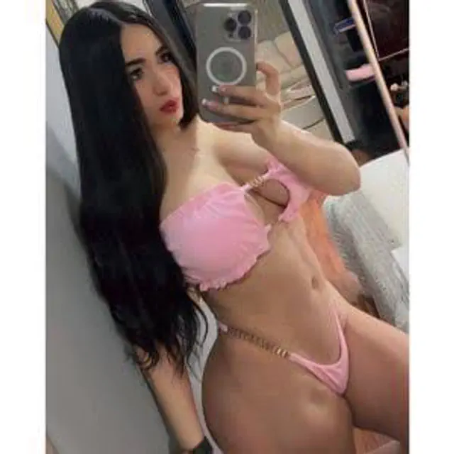 escort-media-28f8cbbe-420f-4d09-8949-fcb0a0aee3c2