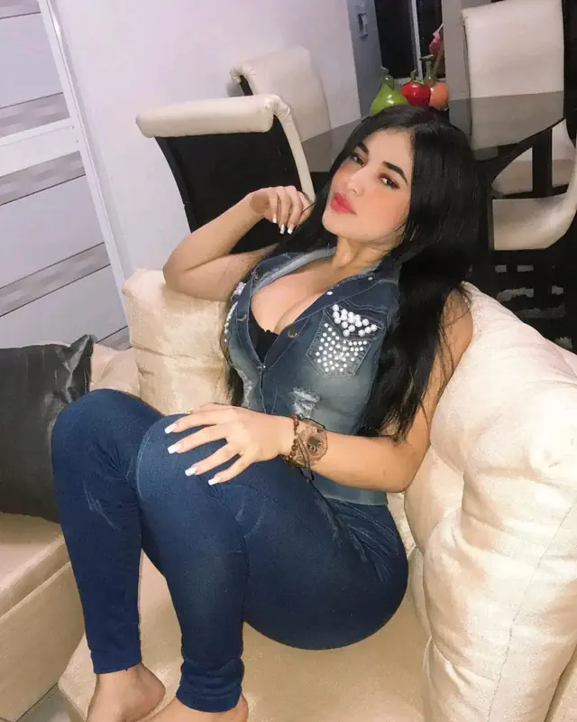escort-media-293a806b-5b6d-45fa-ac8f-21e9d9f204d1