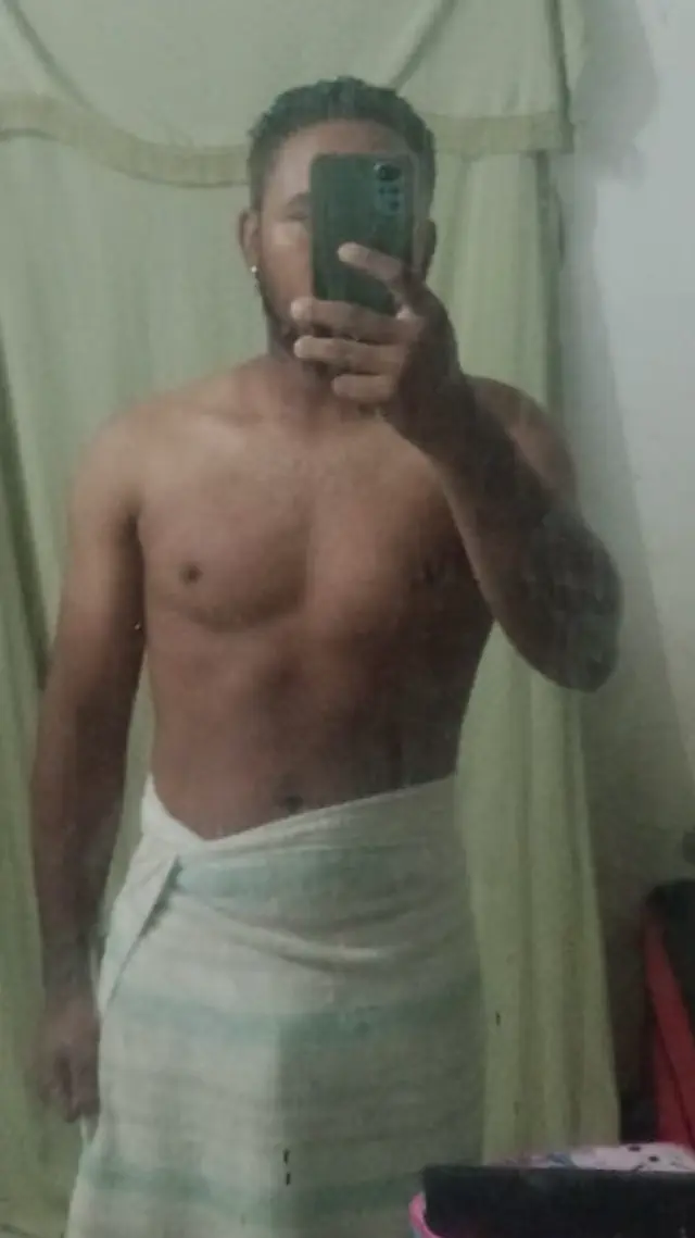 escort-media-2a18b960-f6e4-49c4-af7c-19ca1fa04444