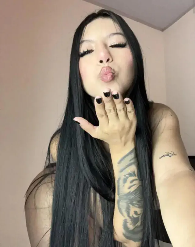 escort-media-2abdf447-3091-42ea-9825-f7e072021320