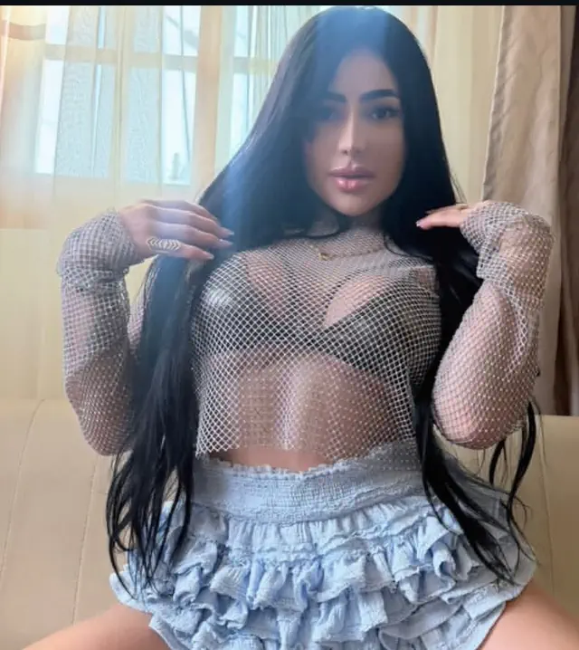 escort-media-2ac6f93e-0c8d-4517-8a7c-ccb64b1adf8e