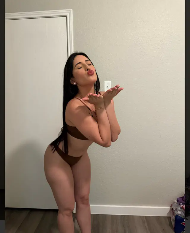 escort-media-2b0e855d-2895-4f52-aefe-d464a6e36014