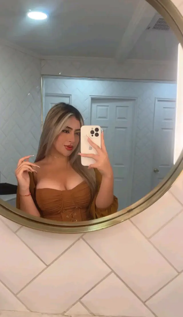escort-media-2b1382ca-e677-46f9-a335-1f4c5266e619