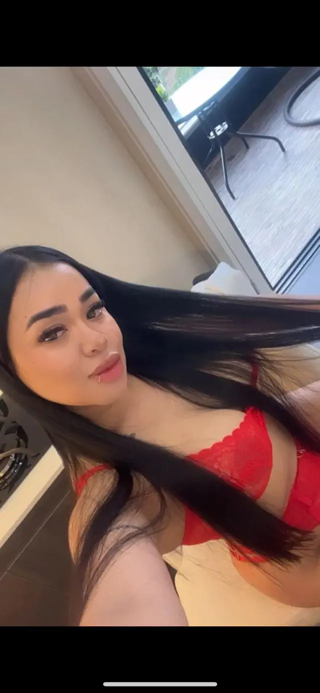 escort-media-2b28661a-f313-4d21-87e1-0cf76d08c6cf