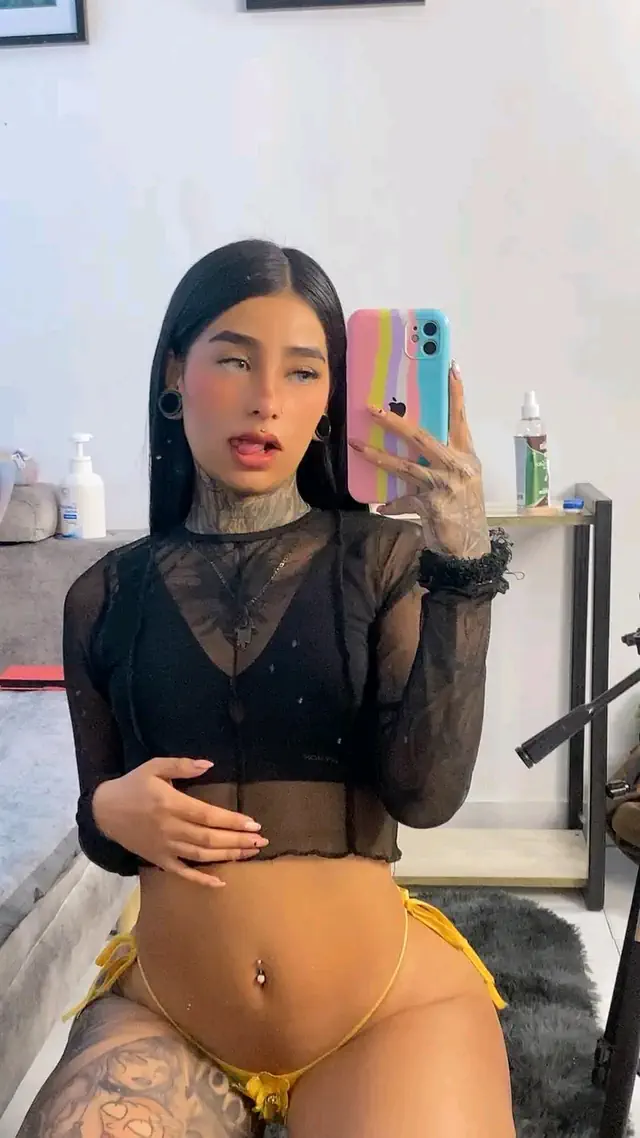 escort-media-2b8066fc-e673-45a3-b306-fbab03702fc9