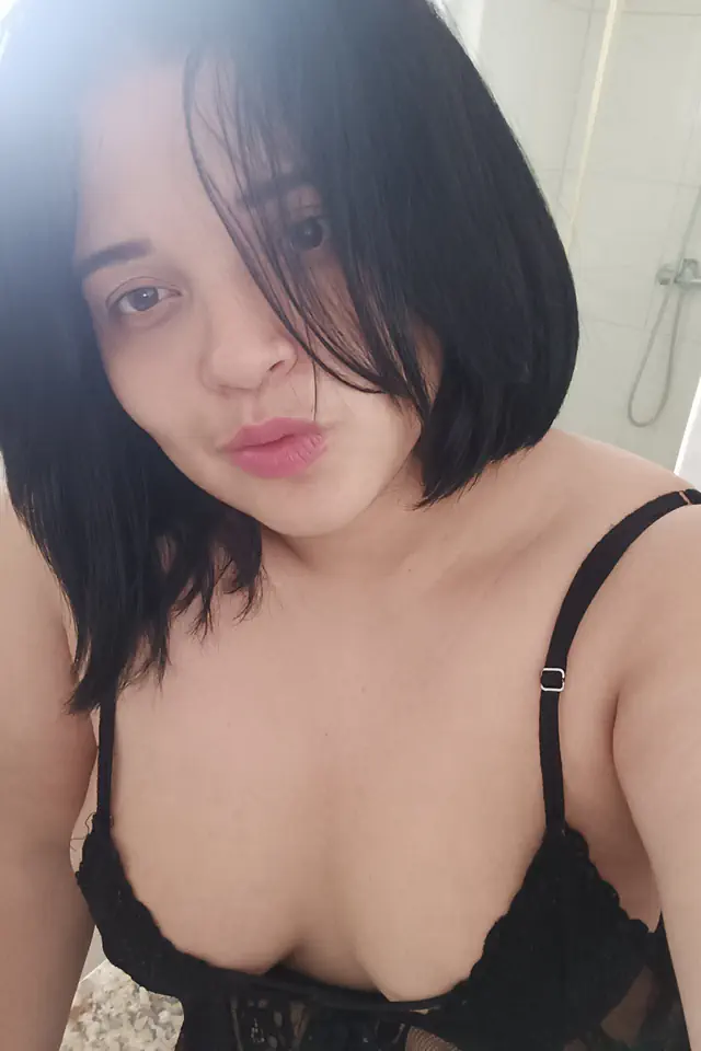 escort-media-2c412867-e7c4-4f07-bd06-a67bbf7765ac