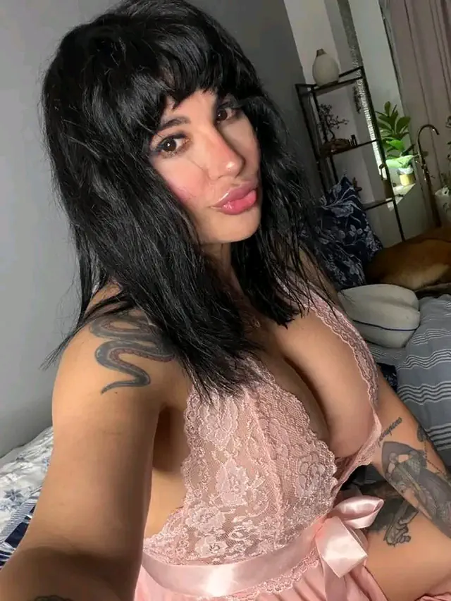 escort-media-2d018ddf-a6c9-4896-aeb1-d5802a2c699f