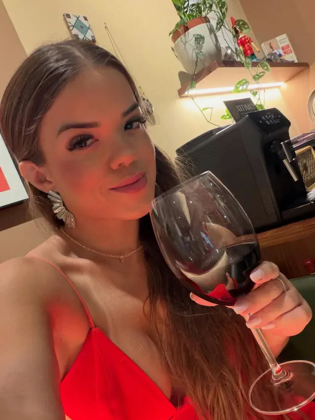 escort-media-2d5779d6-6d79-4f3d-a731-8a7078927372