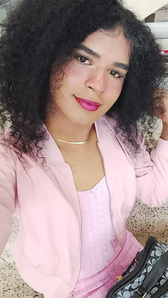 escort-media-2dc39cfc-8a61-43ec-bdc9-929e2112268a