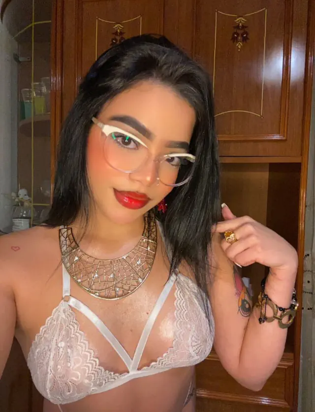 escort-media-2de49a87-96b5-4ba9-9787-7c1171e522b0