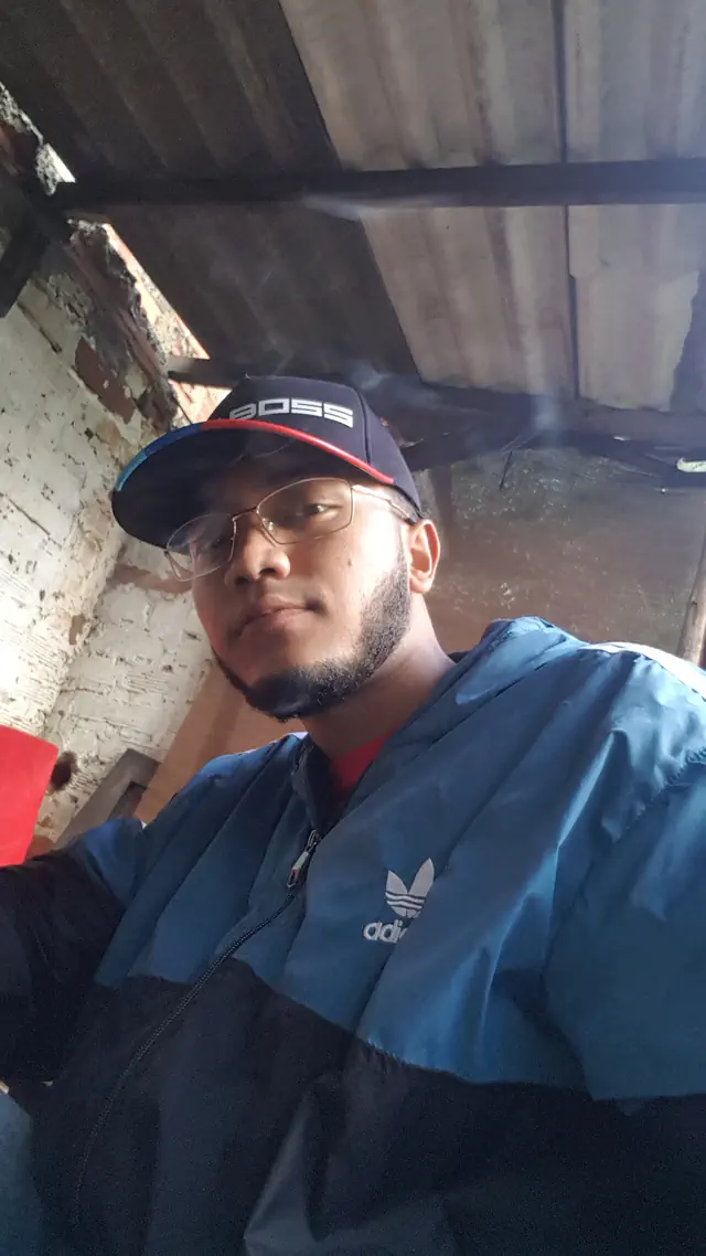 escort-media-2e79f9d9-3341-4d0a-9662-292c46864e29