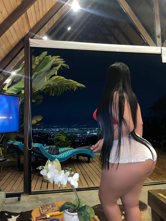 escort-media-2ea74033-489b-49db-a754-3aeca89794ea