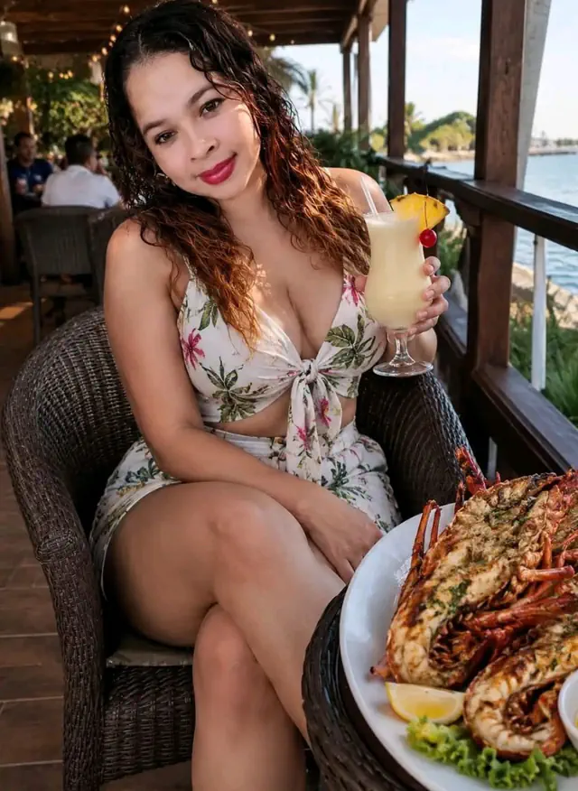 escort-media-2eb81c53-70ba-429f-8cd6-89eeb3762929