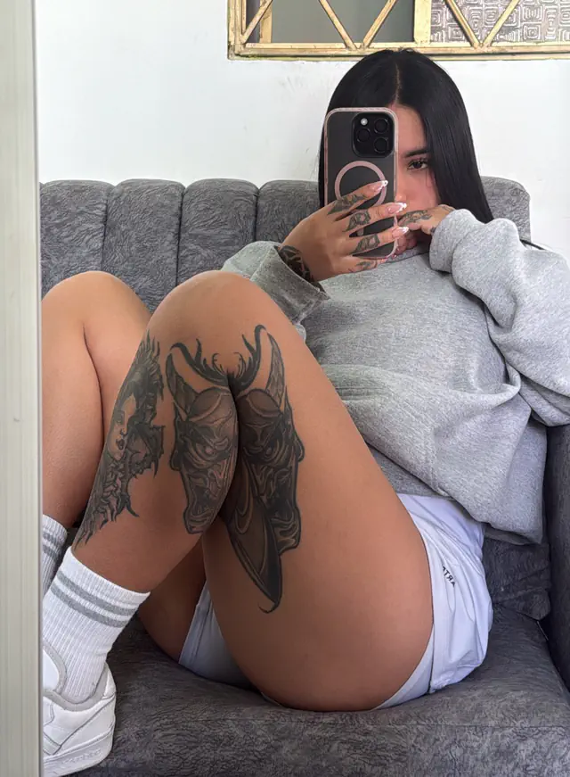 escort-media-2ee4be17-06c8-46f0-a51a-a957c12b7161