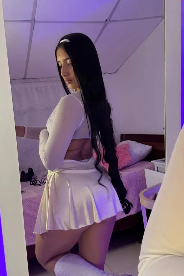 escort-media-2f853806-7328-4405-a478-ab1c9f70660c