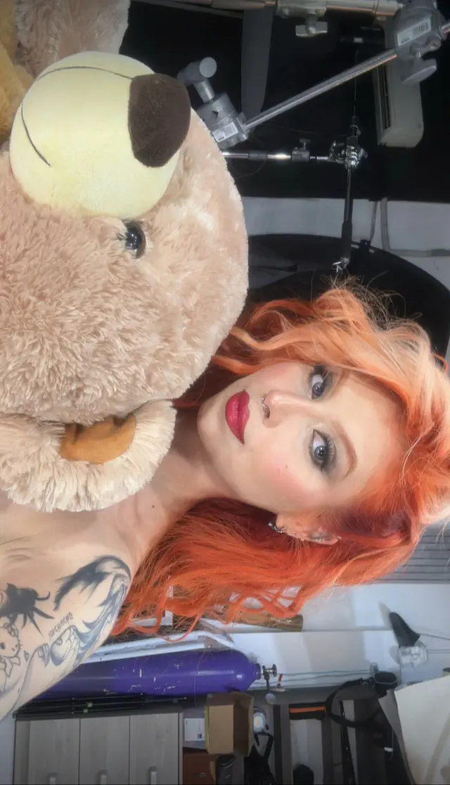 escort-media-2fd398ba-8c09-4217-bd79-8b6e24094c0b