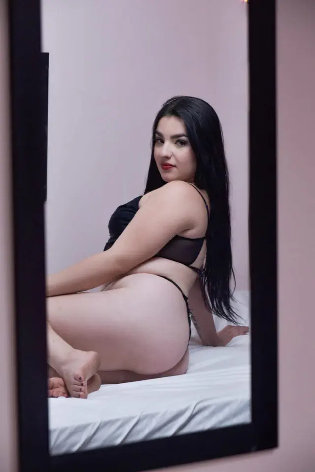 escort-media-2fdc5a5f-f676-4b0b-8348-92d9e7c26abe