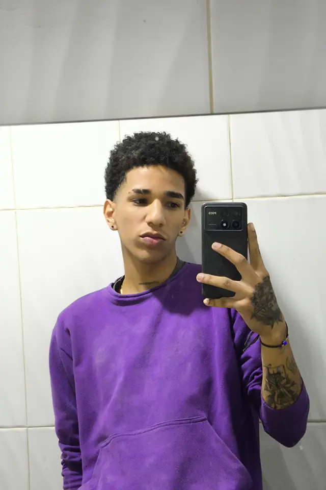 escort-media-3000bbed-48b1-4dba-a97e-fa1275682a7d