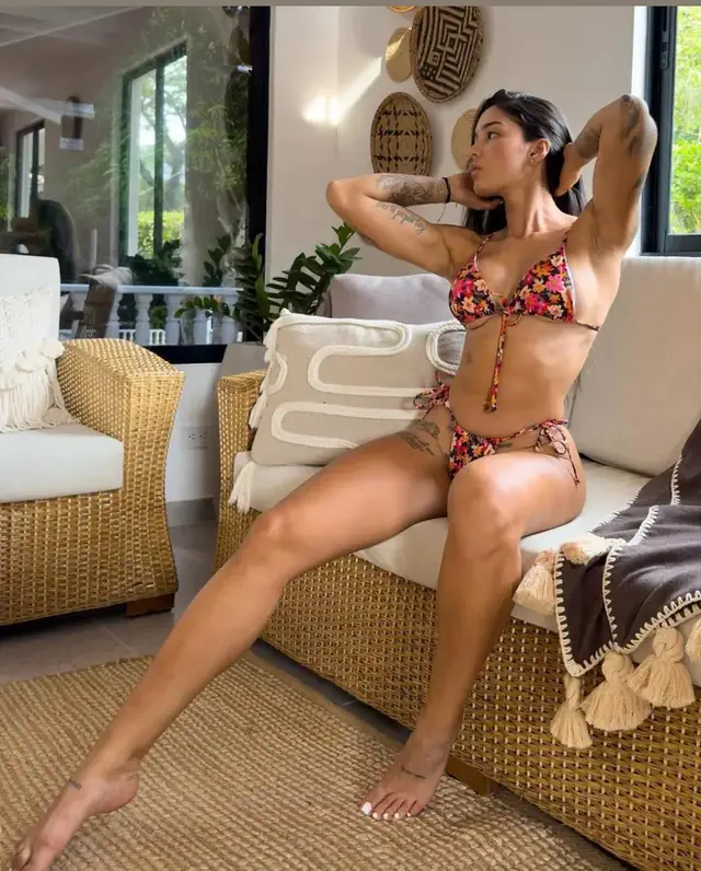escort-media-3047f8bf-aa83-4f1f-9bbc-879f1b63594e