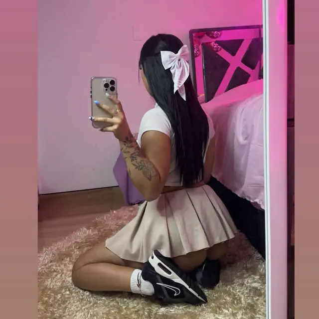 escort-media-30600eee-3d36-4f21-87a4-45c4c8acf8ad