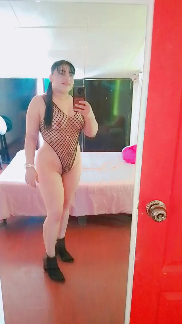 escort-media-307bcfbd-c695-41eb-9093-9f34e2f19ef8