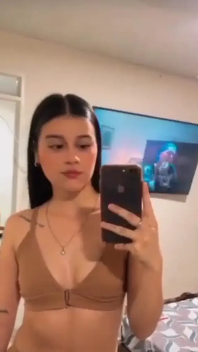 escort-media-30d53880-35a9-457b-adc2-4ed05dcfa28c