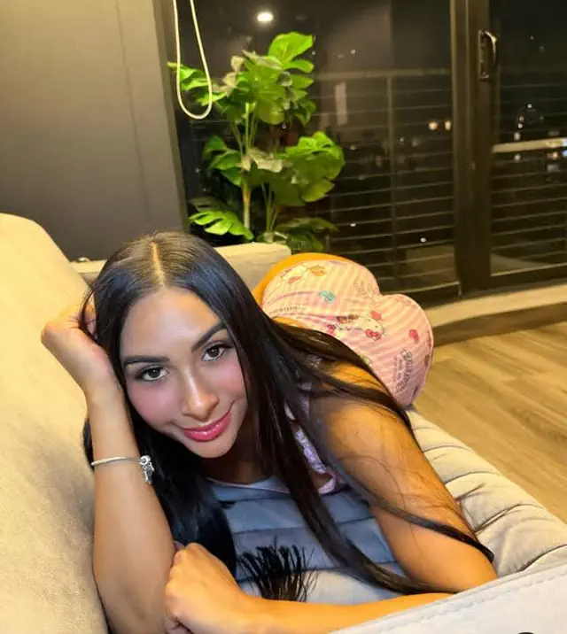 escort-media-31437471-1468-45d5-ac8d-f670bb7427d5