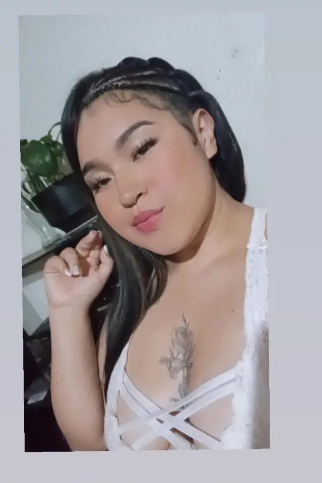 escort-media-31c6a9e2-5df4-4a98-afd1-53b6b3a3f368