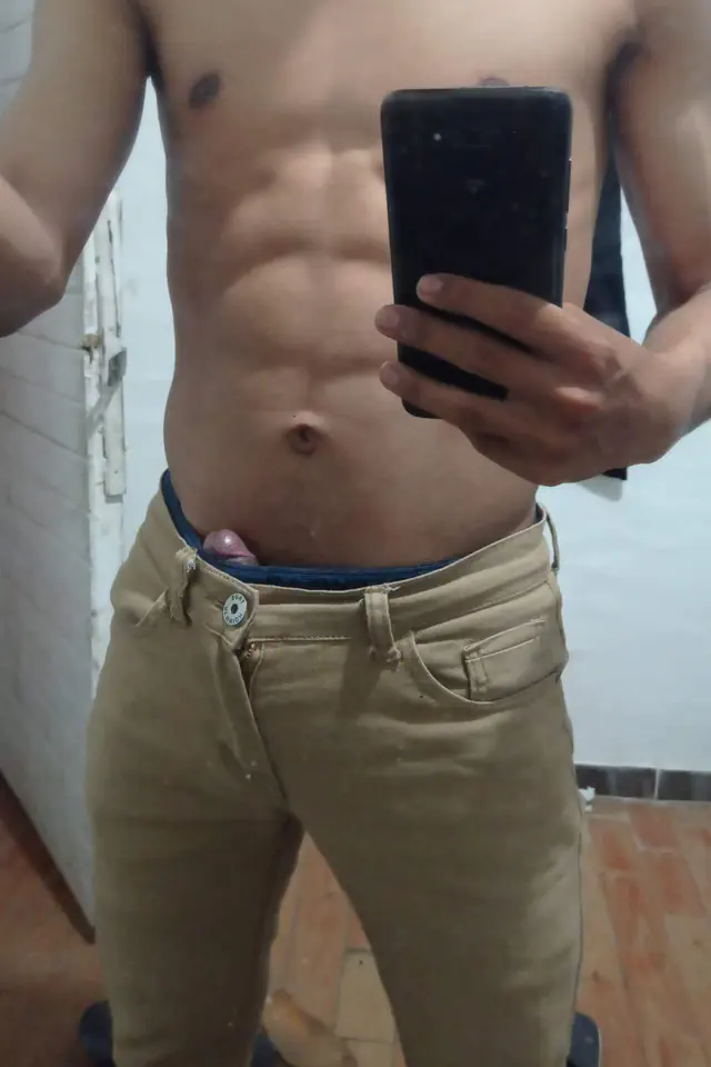 escort-media-31ef963b-f6d2-4ac5-80fa-49132f8f0948