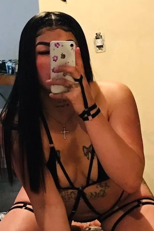 escort-media-3228b961-837f-4f0b-9012-0c5648cbf8a6