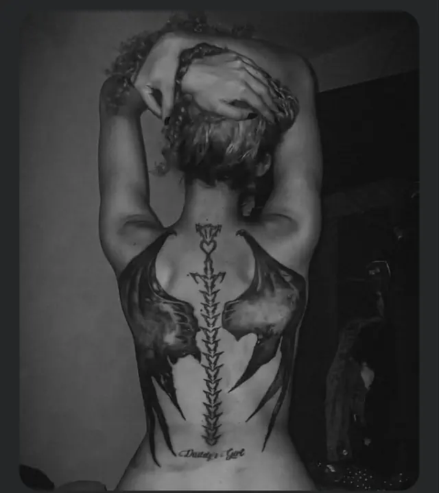 escort-media-3292b754-766d-4e4c-8c88-0cc125fc5645