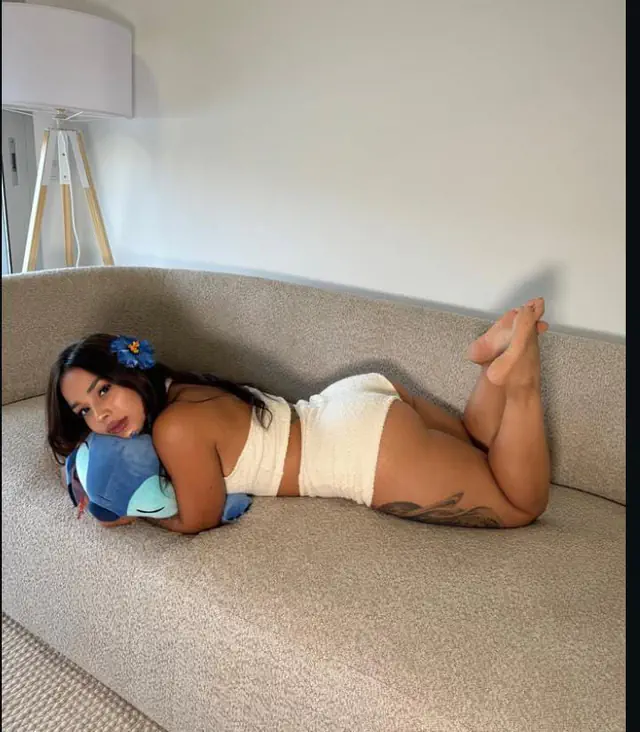 escort-media-32be0e72-e469-4dea-bb32-9794ae82cd18