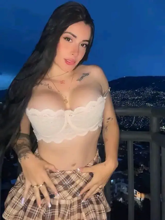 escort-media-32f91000-d08c-4741-9f70-ad48068b7b55