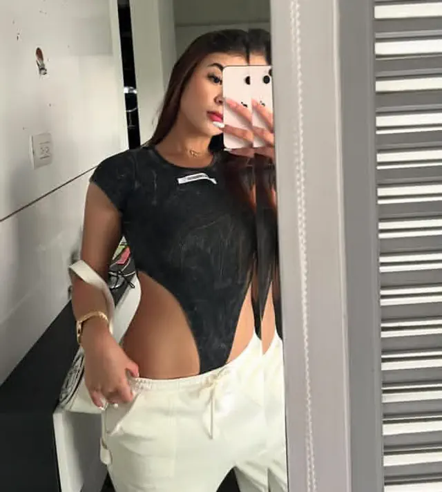 escort-media-331dc5ed-b016-4271-9b0e-4cf900250c47