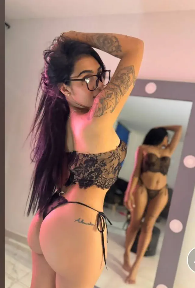 escort-media-33710333-ecca-47d0-b8bc-17bf73ff94eb
