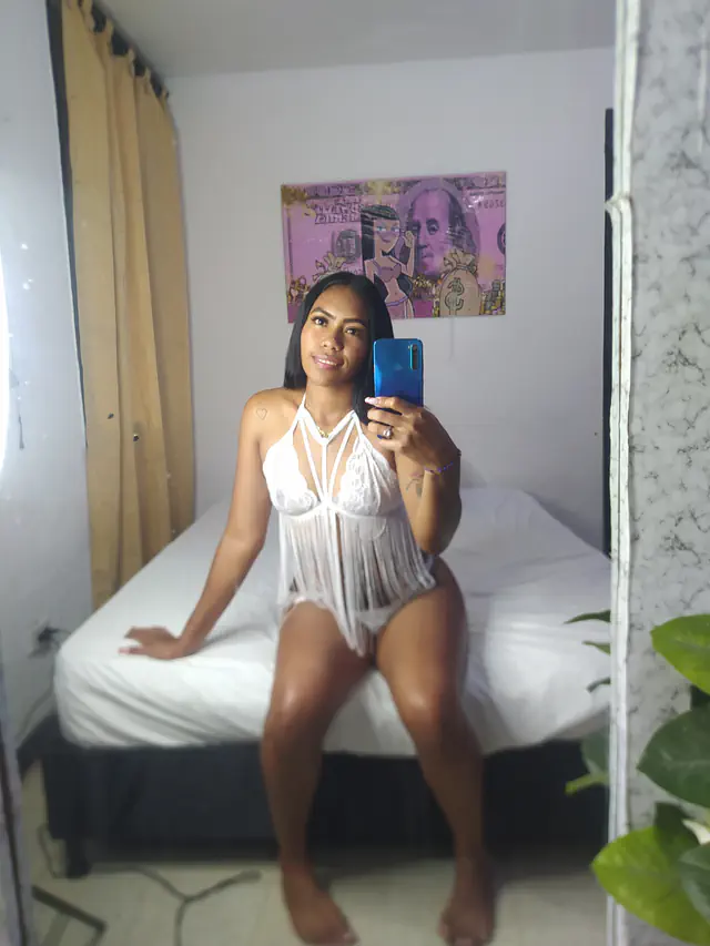 escort-media-33a780e3-7af9-4740-a58f-ab625d4c8546