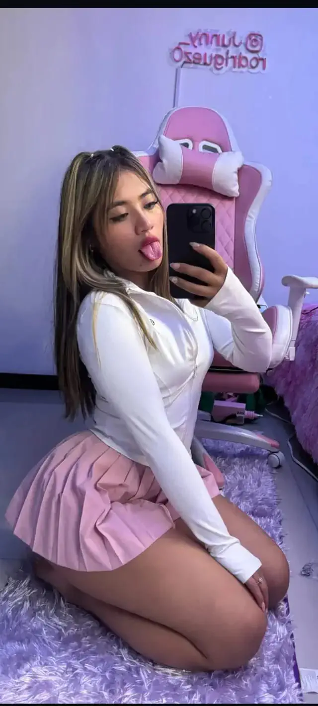 escort-media-33d48dbb-b6ac-4241-bf09-6ad80f57655b