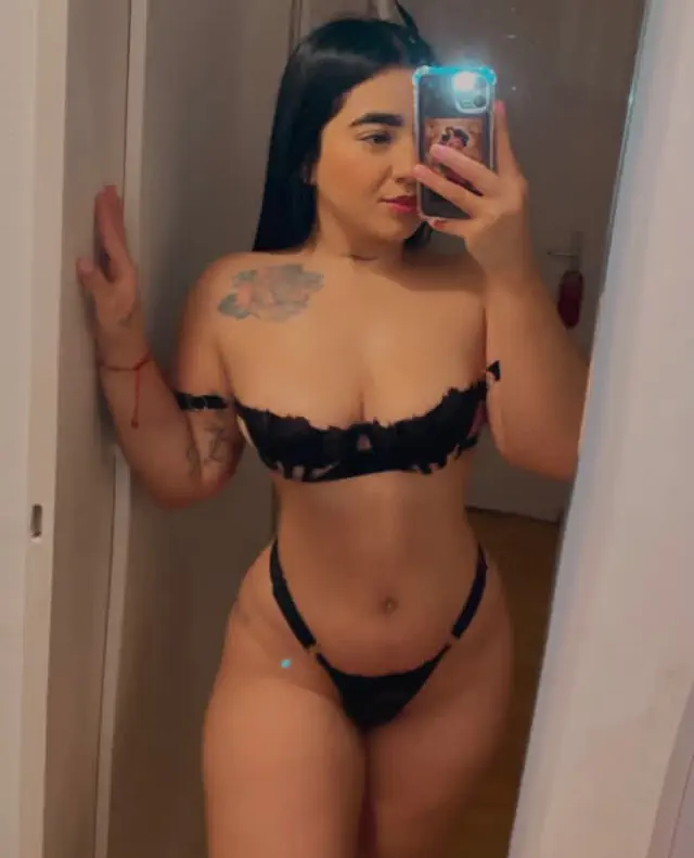 escort-media-3401ffc4-a4d0-46ca-853e-ecc090eceda3