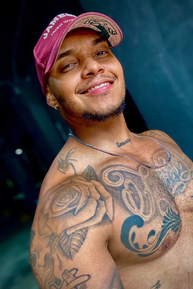 escort-media-3471a524-aa58-43f4-9aae-431234279b54