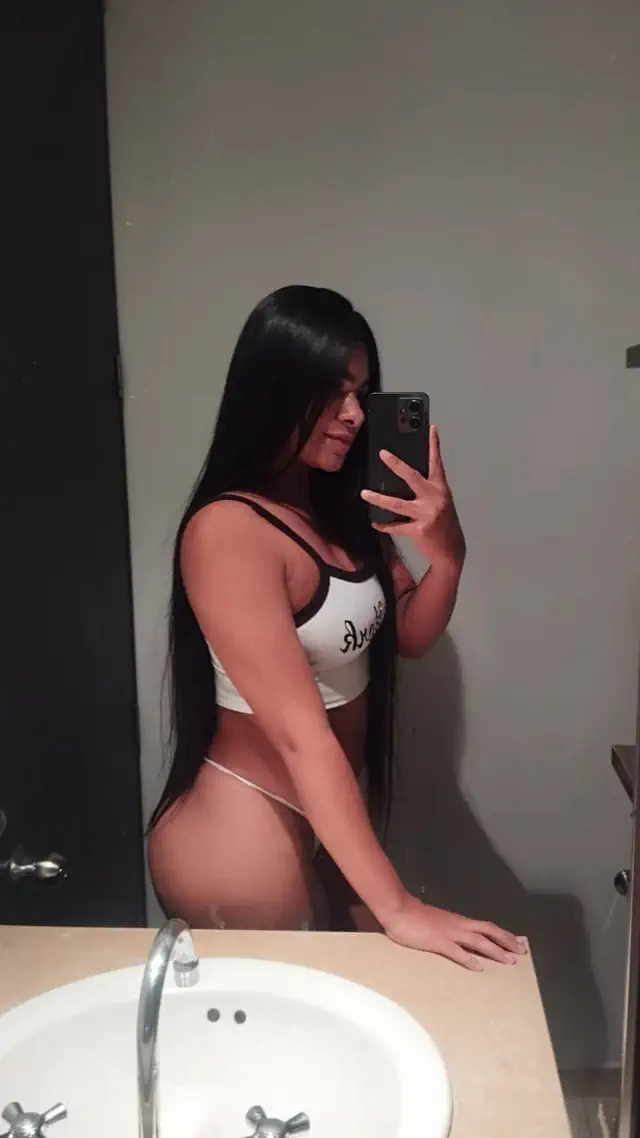 escort-media-34b0ea42-6b0e-4fcb-8296-0336238b0cca