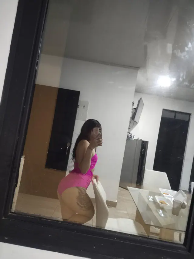 escort-media-350092b7-5ce3-4966-b213-b8e57c67760f