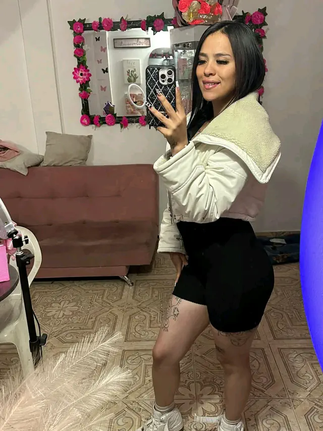 escort-media-35ce6571-7fa3-4217-9b25-1ba537d16bf3