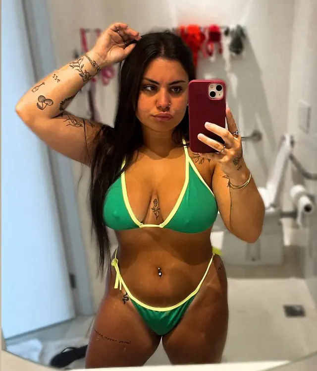 escort-media-36424717-cc54-4e44-b87d-e72ab51199eb