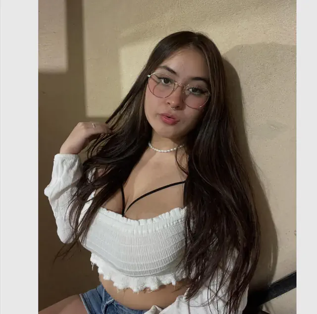 escort-media-36636c67-f153-4ea1-8384-7813b7347f63