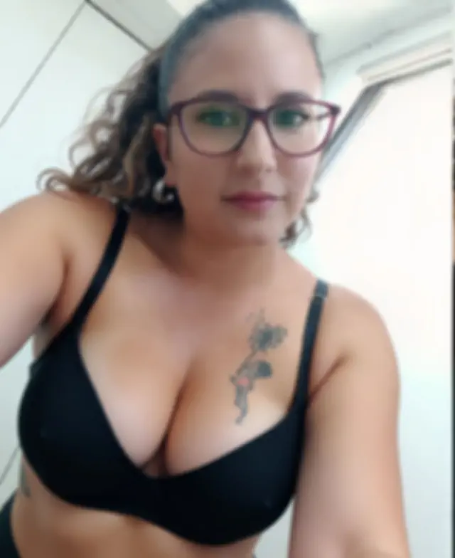 escort-media-36a2cf33-c4e6-4825-8a89-2c7730412bbe