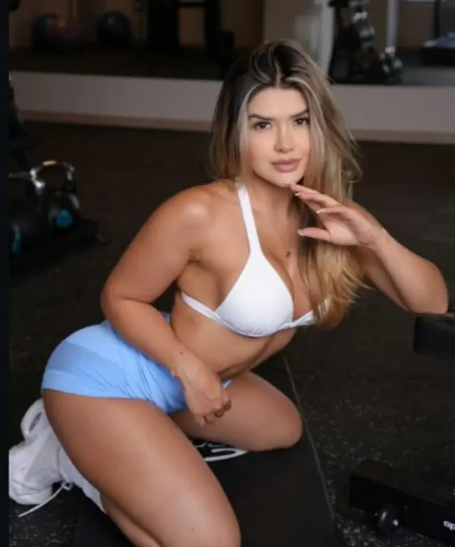 escort-media-372c8e59-8312-4086-82c6-d8cbb4cfbec4