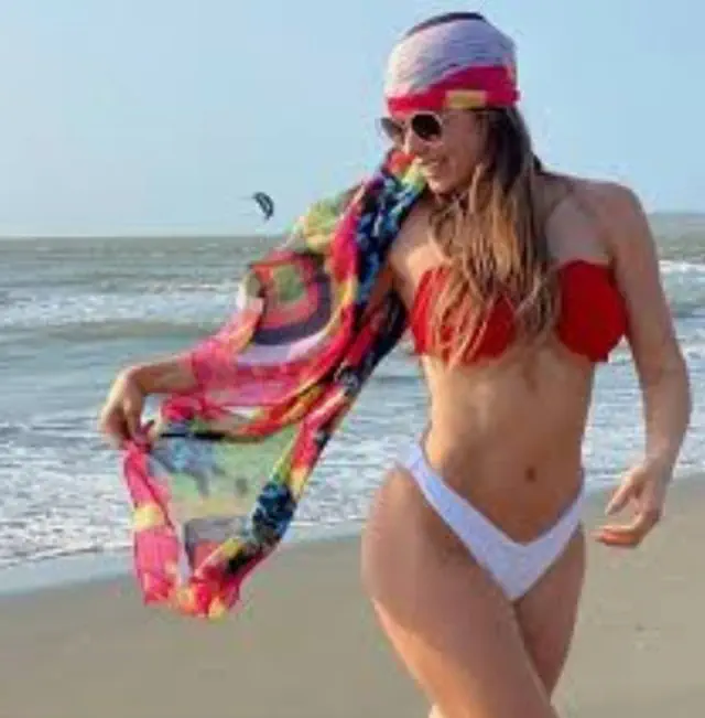 escort-media-392c314f-8759-4b60-96f8-78b8585bbb65